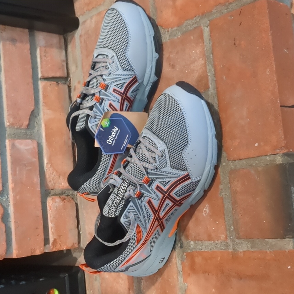 Asics Men's Gel Venture 8 running shoes
